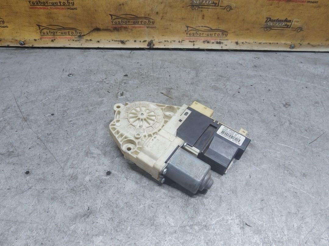 Моторчик стеклоподъемника передний левый 426RIT Peugeot 307 купить в магазине запчастей бу