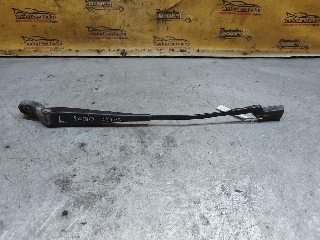 Щеткодержатель (поводок стеклоочистителя, дворник) IJLGR1 Skoda Fabia