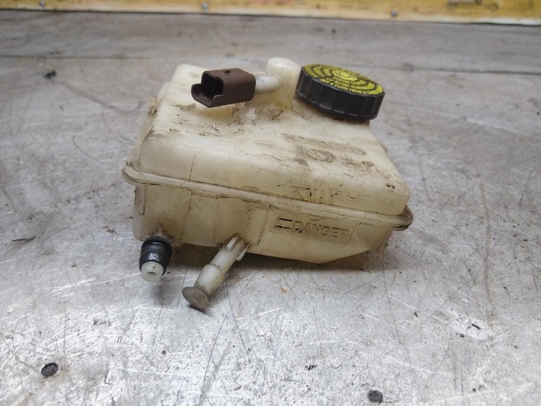 Бачок тормозной жидкости M3FPCN Citroen Xsara Picasso - Фото 2