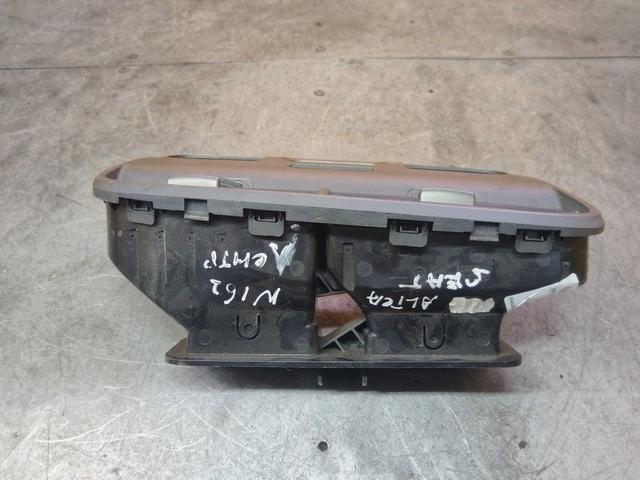 Дефлектор обдува салона 30W245 Seat Altea купить