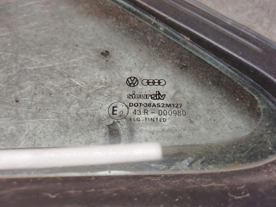 Стекло кузовное боковое левое SDIVI9 Volkswagen Passat купить