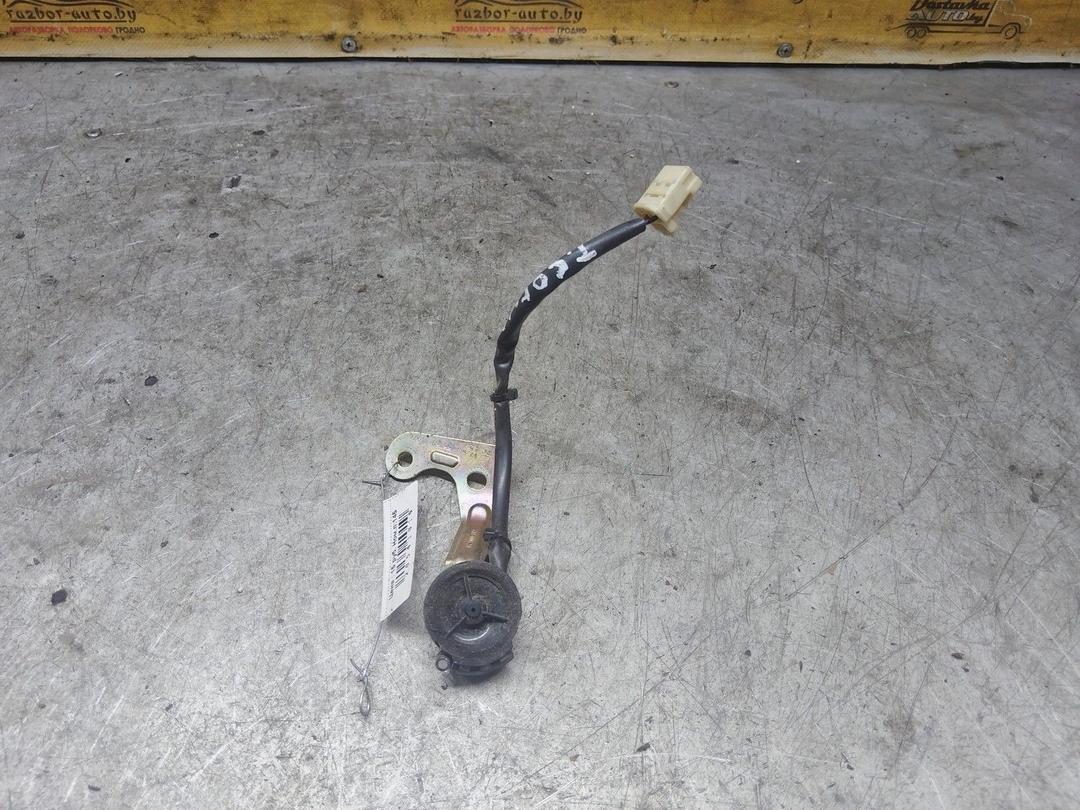 Динамик высокочастотный (пищалка) W7D8J6 Toyota Corolla Verso купить с доставкой