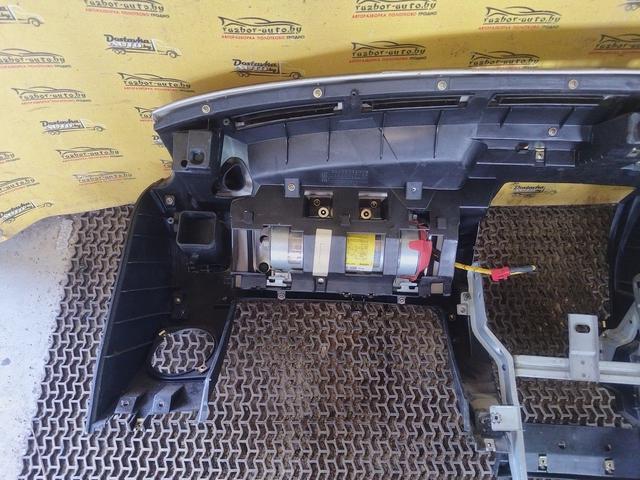 Панель передняя салона (торпедо) LSMWF5 Mitsubishi Carisma undefined