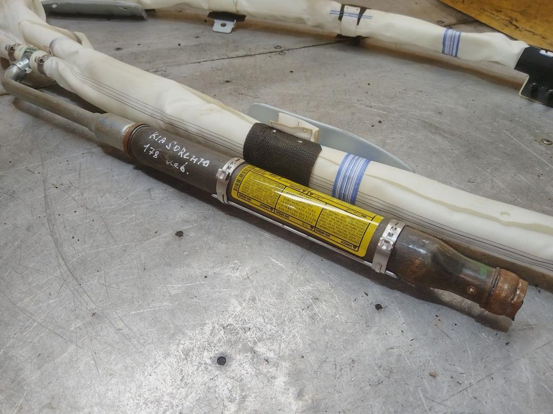 Подушка безопасности боковая (шторка) BTR4EC Kia Sorento купить