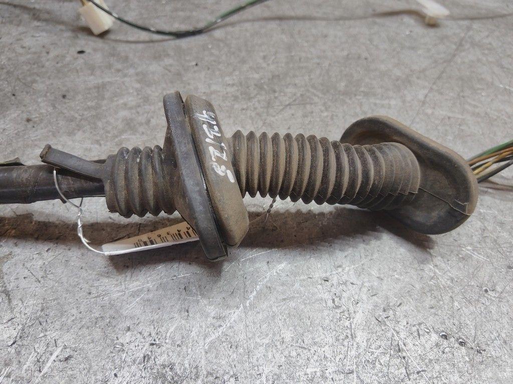 Проводка двери задней левой Z8U1UG Toyota Corolla Verso - Фото 4