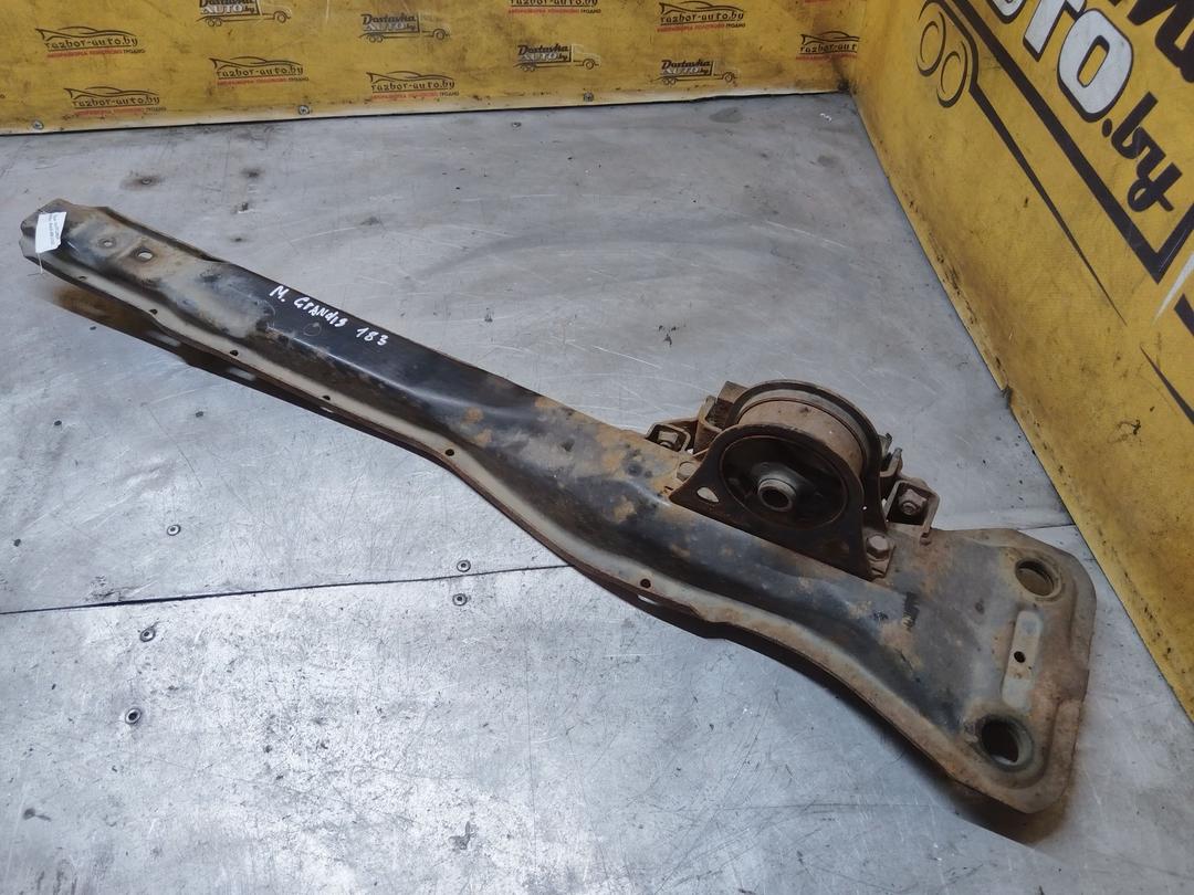 Балка под КПП Z2RGXP Mitsubishi Grandis