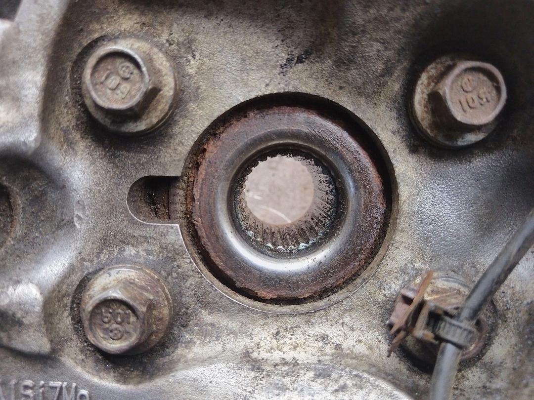 Кулак поворотный левый RBQNIO Ford Fusion купить на авторазборке