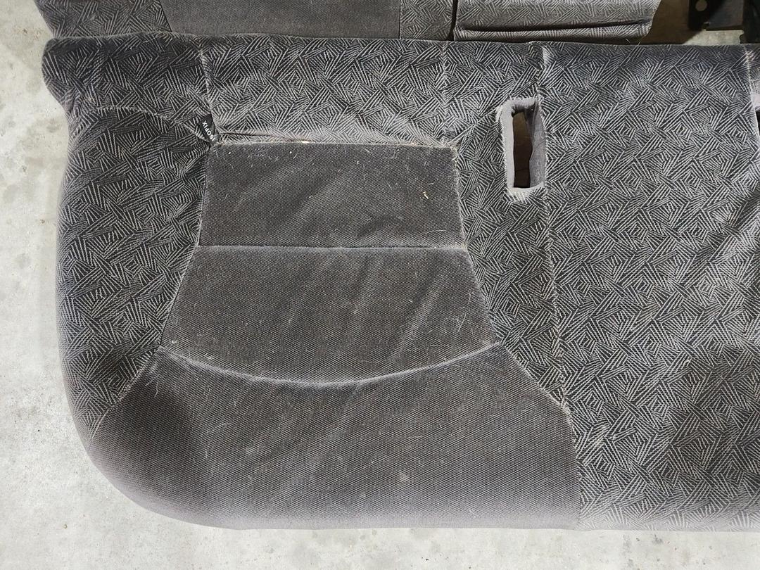 Салон (комплект сидений) 7VT7UV Renault Laguna купить