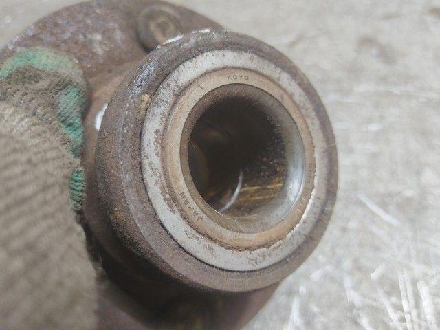 Ступица задняя правая 5EO3Z8 Mitsubishi Carisma купить в магазине запчастей бу