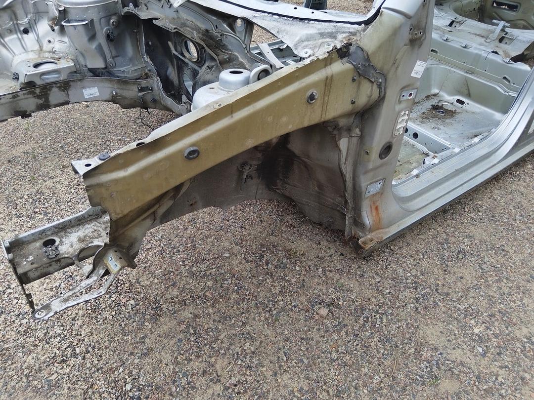 Стойка кузовная передняя левая 77JU32 Volkswagen Polo купить на авторазборке