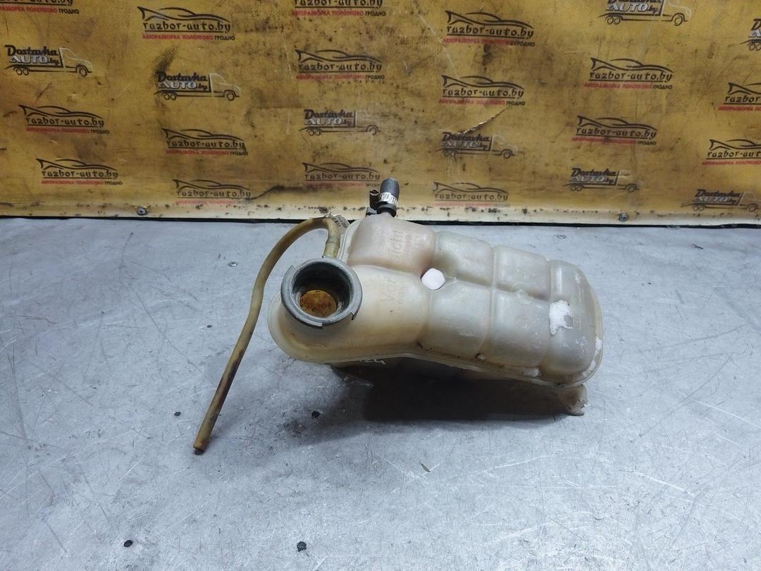 Бачок расширительный M4MZ8M Mercedes E W124 - Фото 1