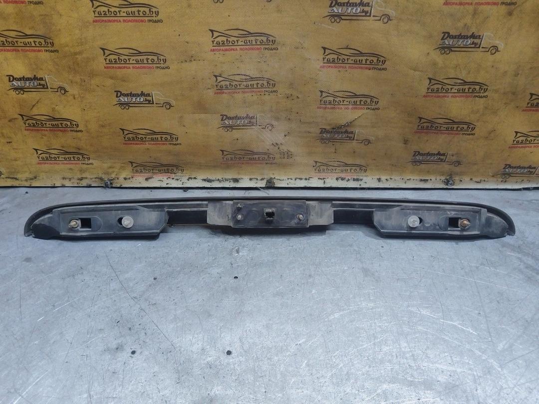 Накладка подсветки номера K4LXI0 Citroen Xsara Picasso - Фото 3