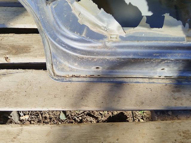 Дверь задняя левая 72CXEM Ford Sierra undefined