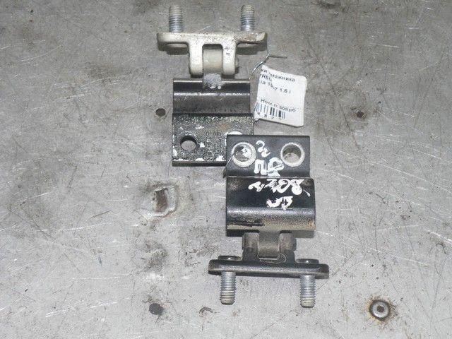 Петля крышки багажника 6R7R5U Skoda Felicia - Фото 3