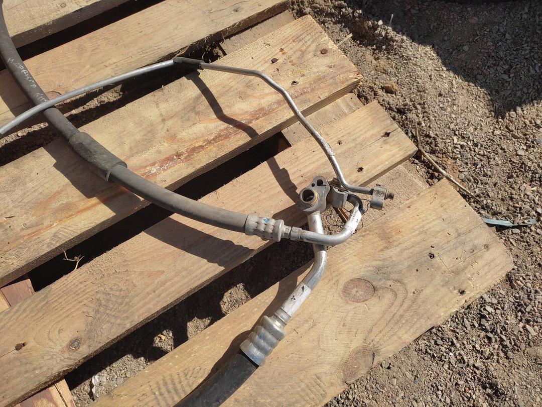 Трубка кондиционера K4CO0S Mitsubishi Carisma купить в магазине запчастей бу