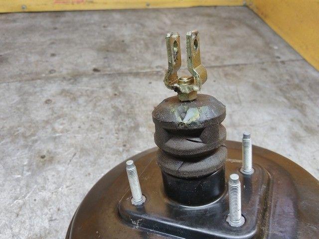 Вакуумный усилитель тормозов 20BEPO Toyota Yaris - Фото 4