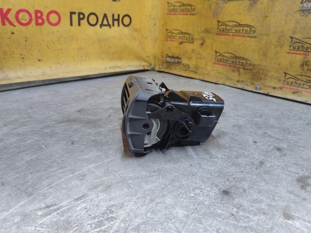 Дефлектор обдува салона VC345B Volkswagen Passat купить