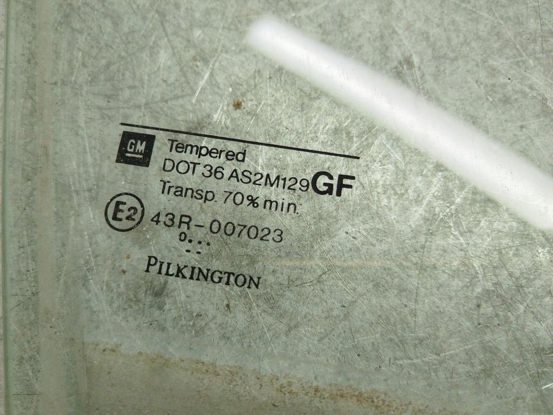 Стекло двери передней правой 3TDJHE Opel Astra купить