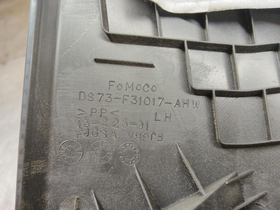 Пластик салона OY1TR1 Ford Fusion купить с доставкой. Огромный выбор запчастей и марок авто. У нас есть практически все.