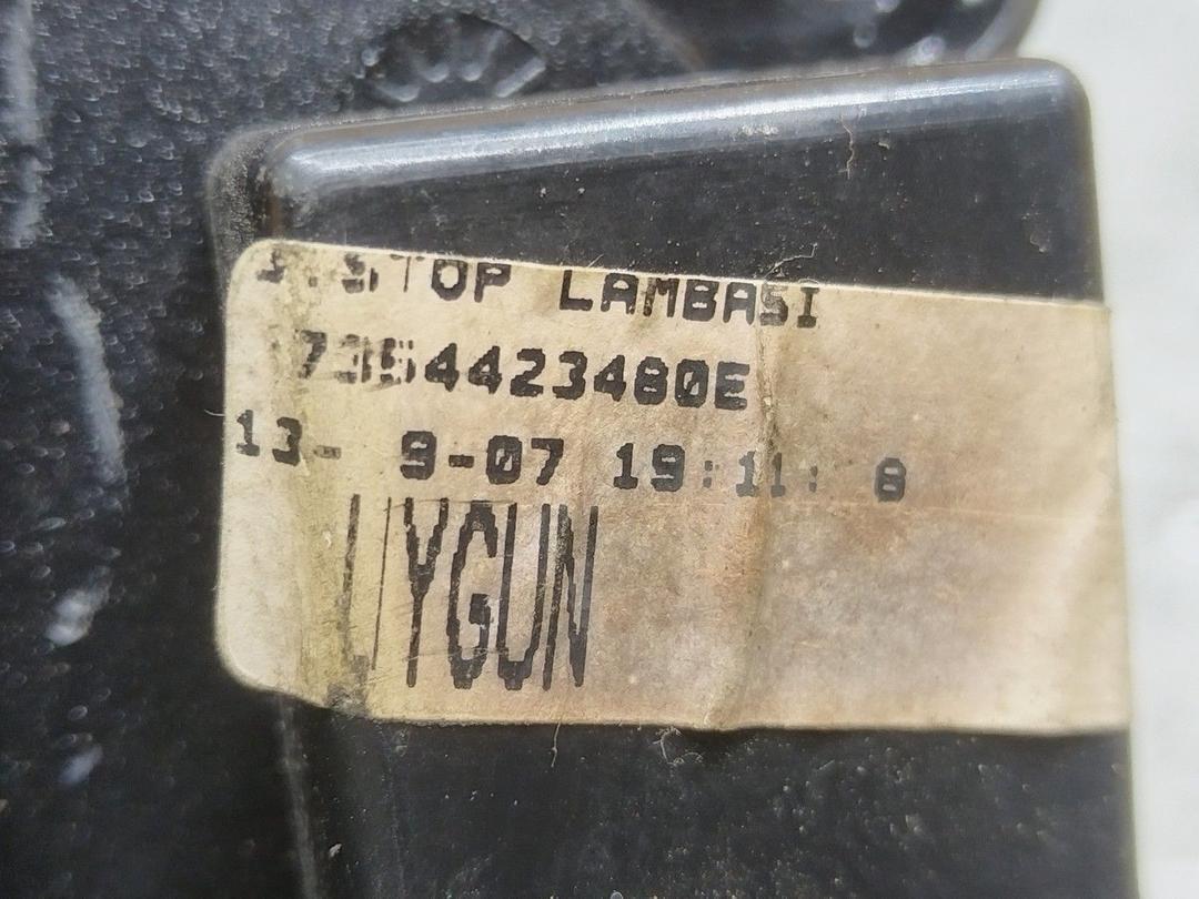 Стоп-сигнал 0Z324E Fiat Linea - Фото 7