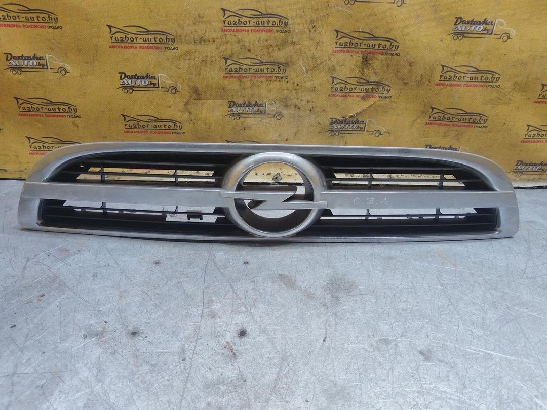 Решетка радиатора 53GAFF Opel Zafira