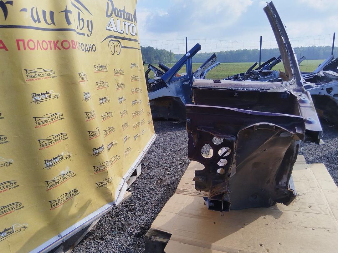 Стойка кузовная передняя левая NAOG5T Audi 80 купить в магазине запчастей бу