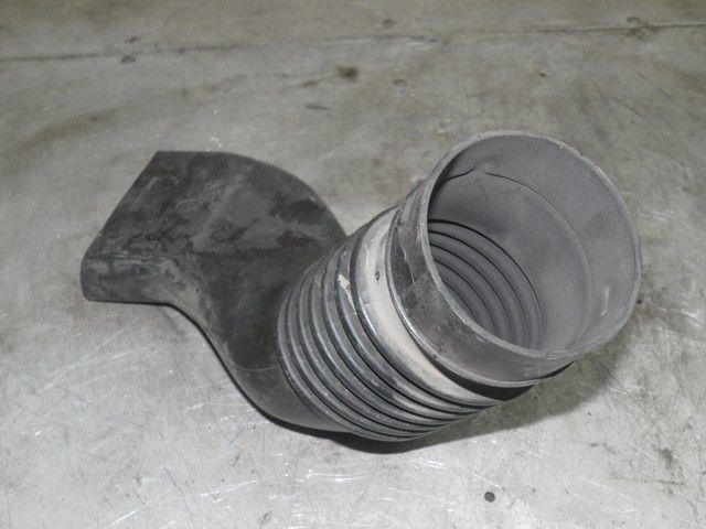 Патрубок воздушного фильтра IWK28D BMW X5 E53 - Фото 2