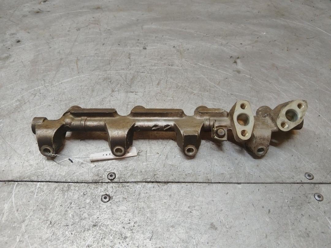 Топливная рампа RCAX38 Mitsubishi Carisma - Фото 3