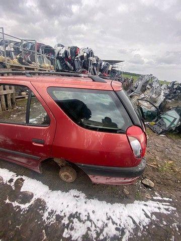 Фонарь задний левый GI31WQ Peugeot 306