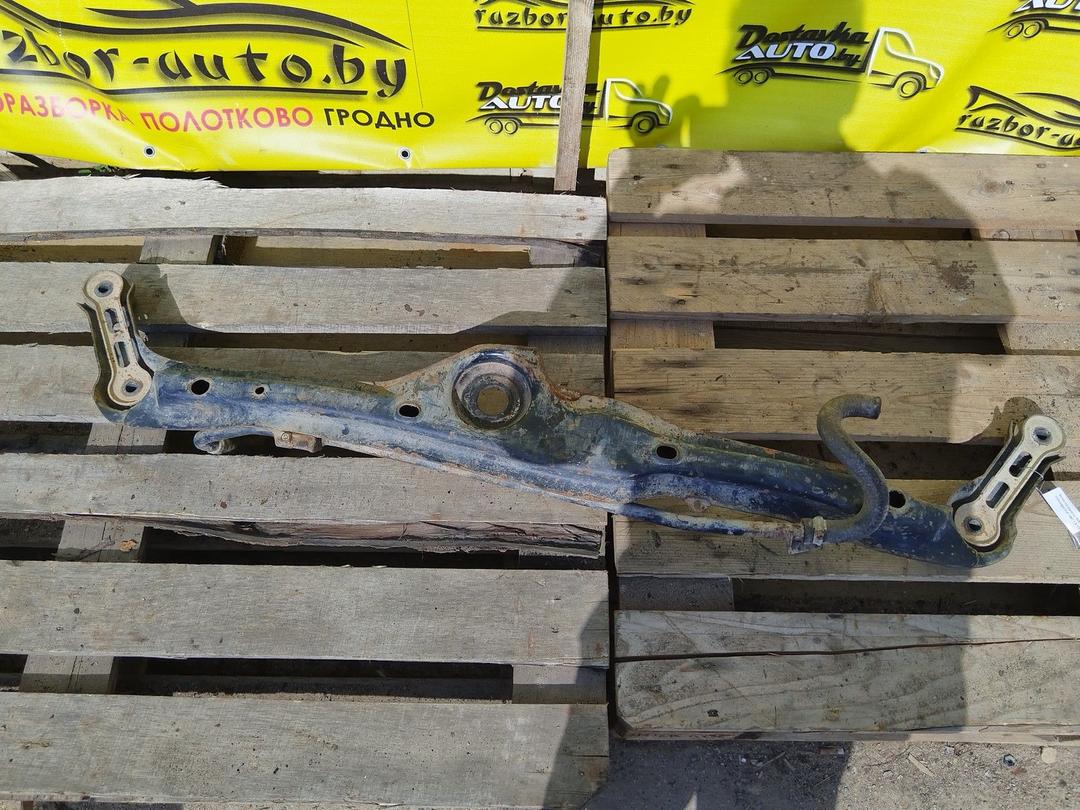 Балка под радиатор 8NSH54 Volkswagen Golf купить на авторазборке