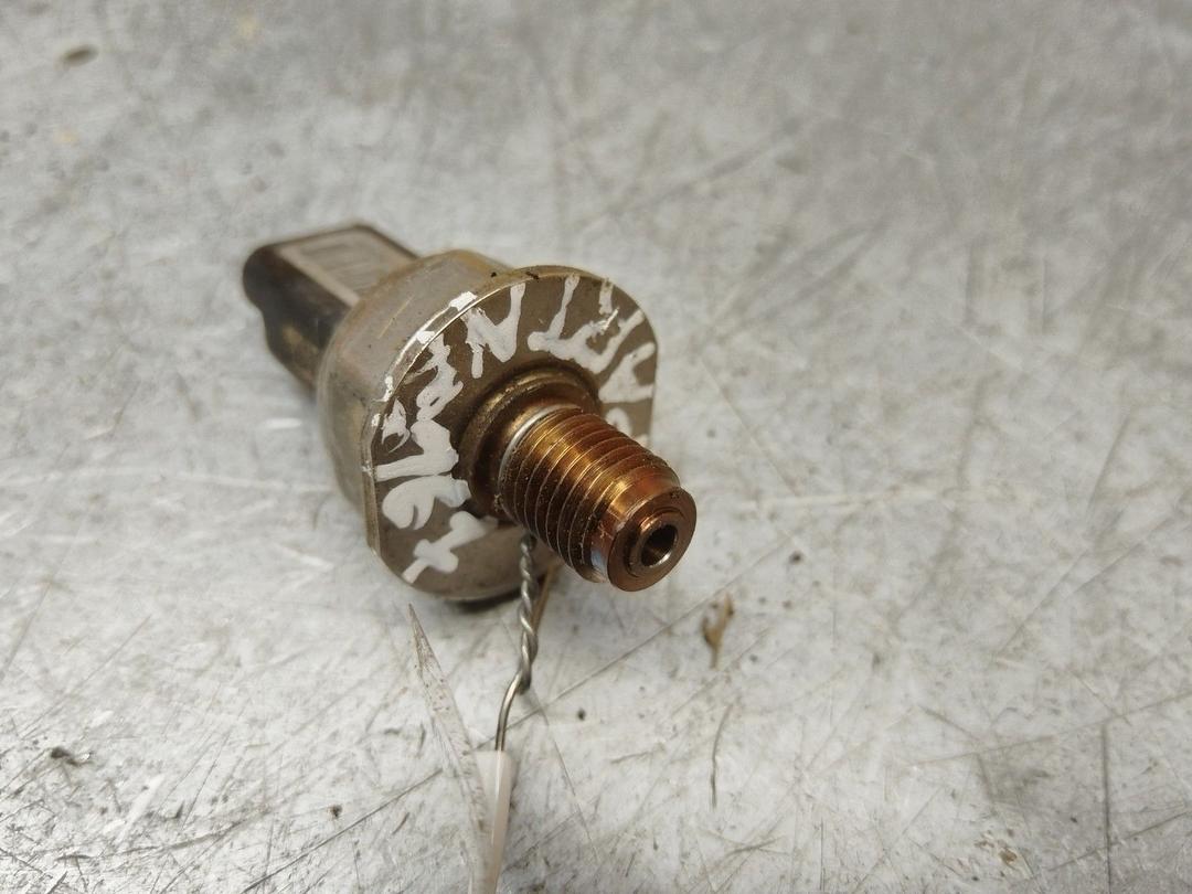 Датчик давления топлива D8FNRJ Peugeot Partner - Фото 2