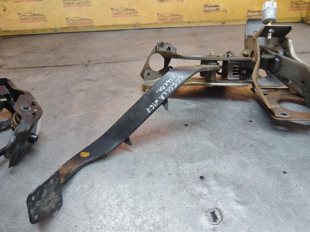 Узел педальный (блок педалей) IJRGBS Toyota Corolla купить в магазине запчастей бу