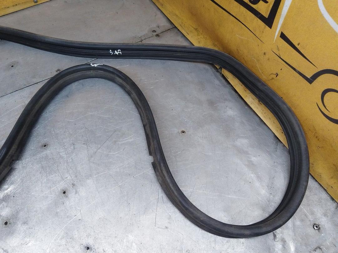 Уплотнитель багажника 8IT1WL Ford Fusion купить с доставкой