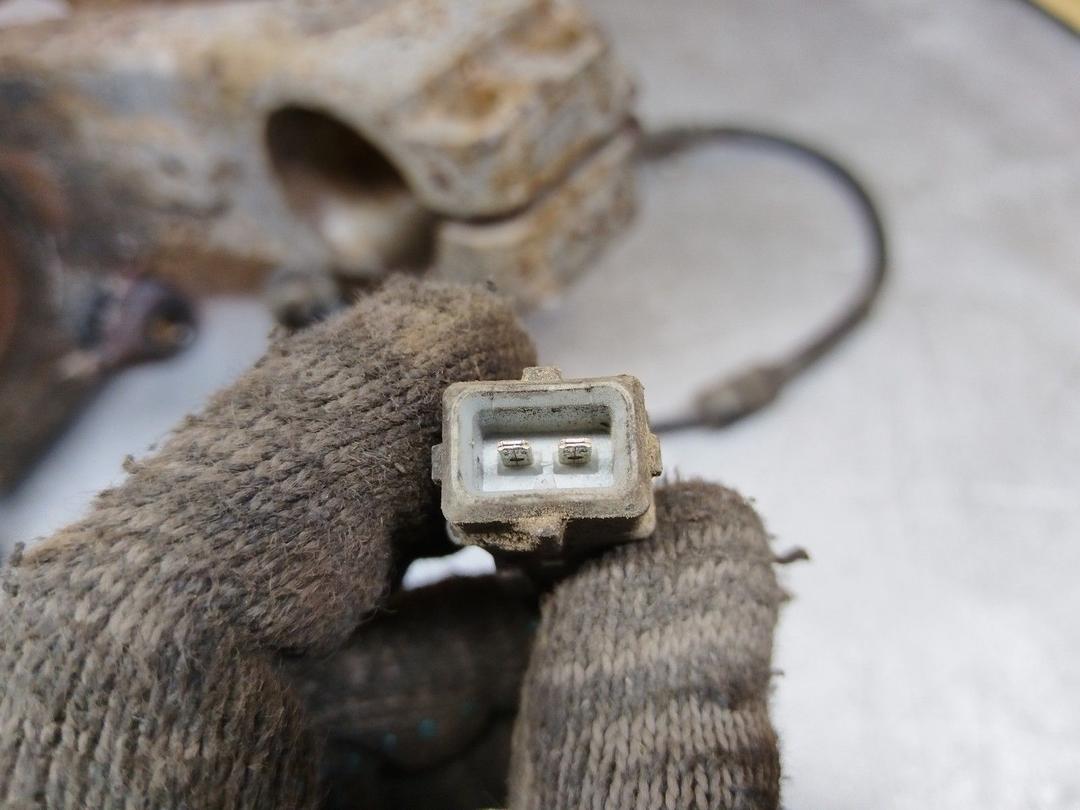 Кулак поворотный левый XQKYX4 Peugeot 607 - Фото 7