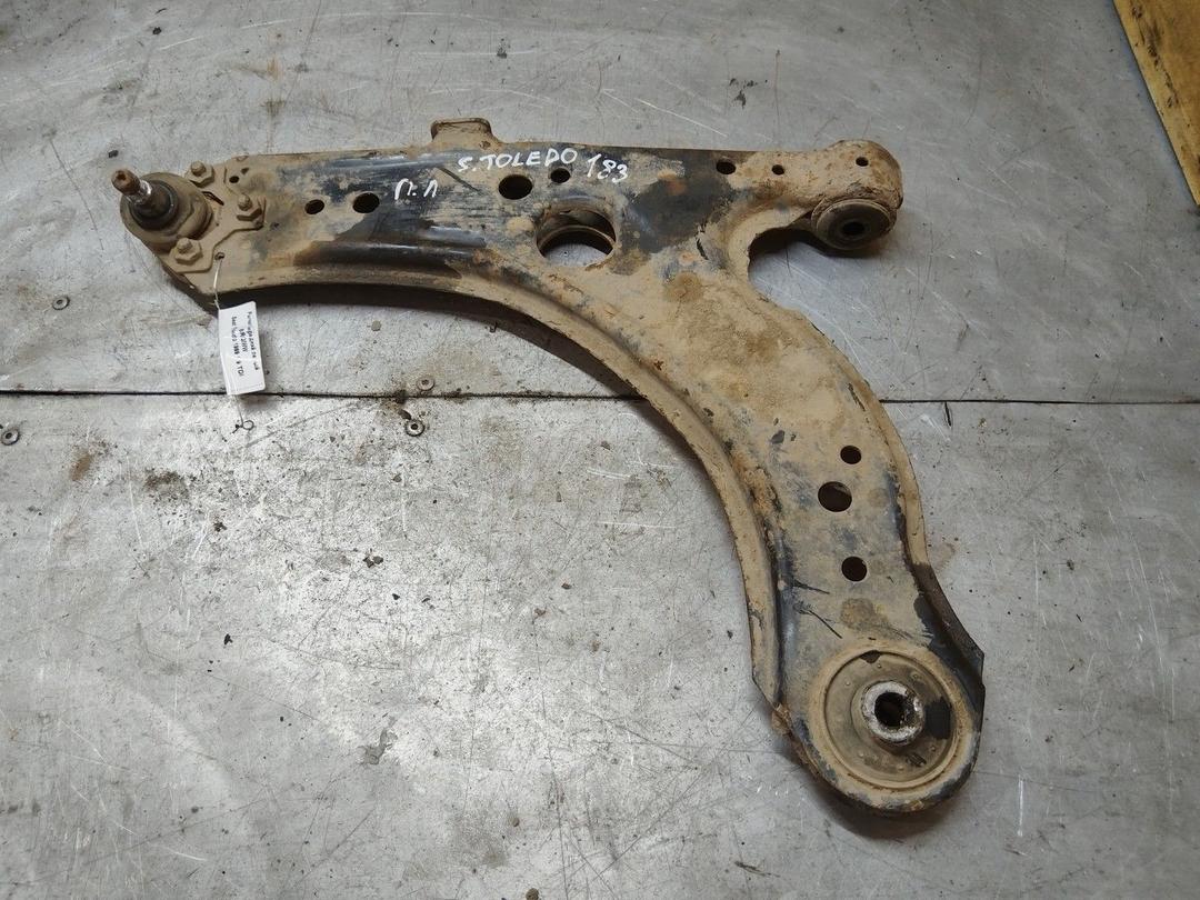 Рычаг передний левый BRQIWW Seat Toledo