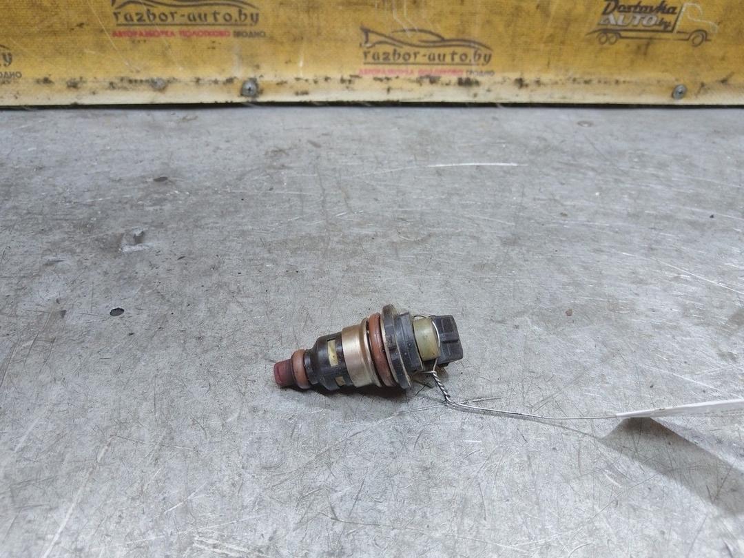 Форсунка D4X6D4 Ford Escort купить с доставкой