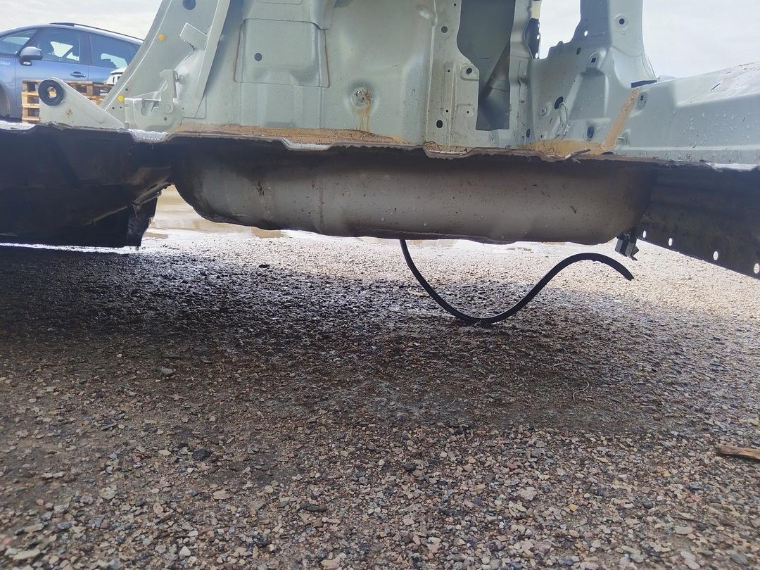 Ниша запасного колеса D0ZKZL Volvo S40 купить в магазине запчастей бу