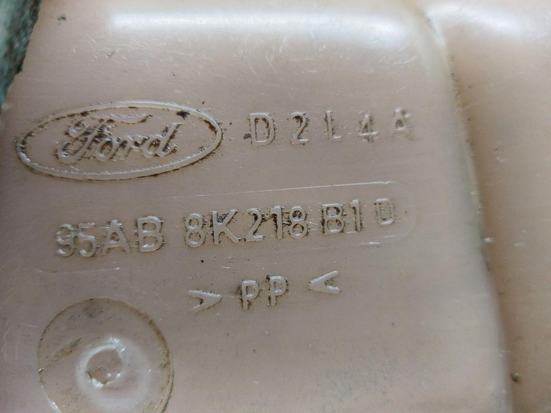 Бачок расширительный R0CW09 Ford Escort купить с доставкой