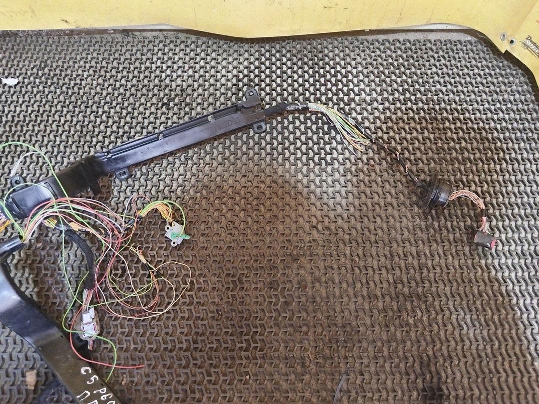 Проводка салона 179EMU Citroen C5 купить