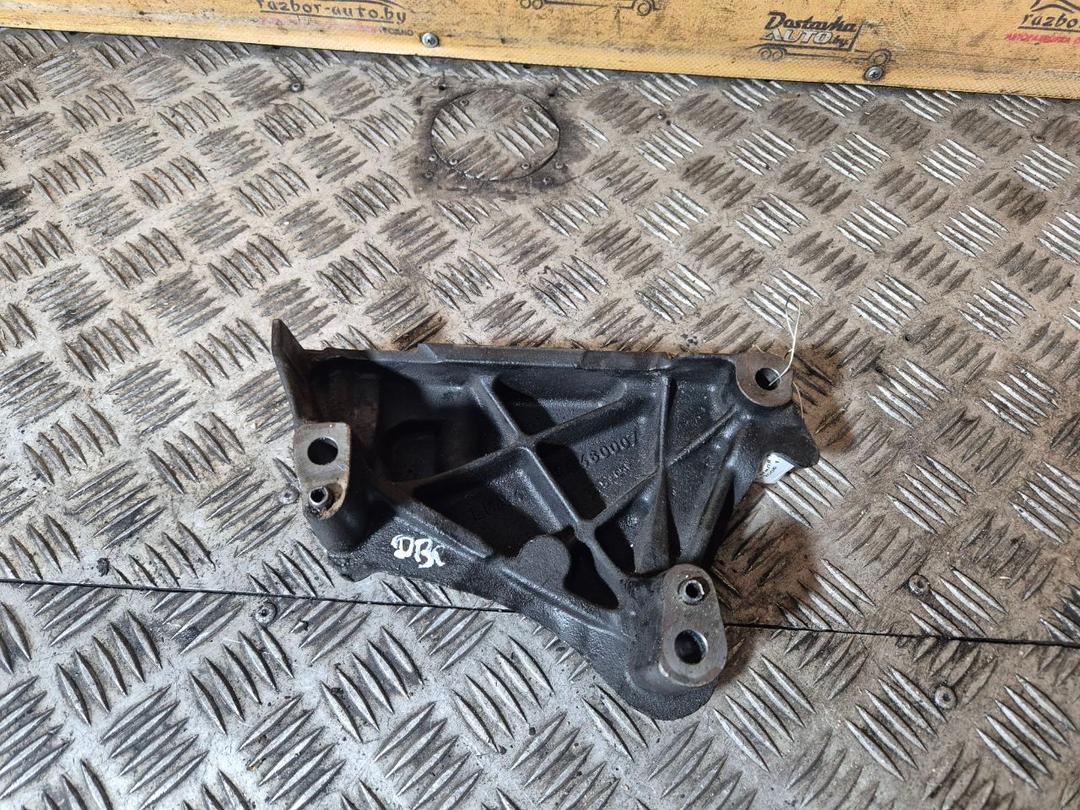 Кронштейн двигателя 1C3EZO Citroen C4 - Фото 1