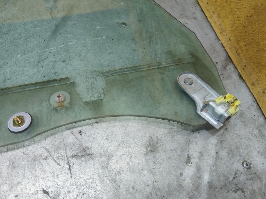 Стекло двери передней левой 156CZT Subaru Forester - Фото 6