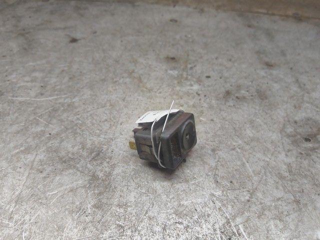 Кнопка подогрева заднего стекла 8BNT7S Ford Escort купить с доставкой