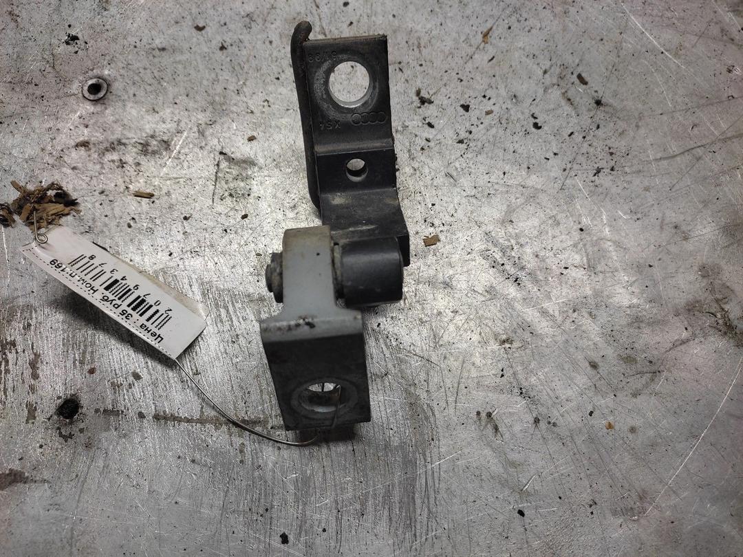 Петля двери передней правой DXT2TT Audi A3 - Фото 2