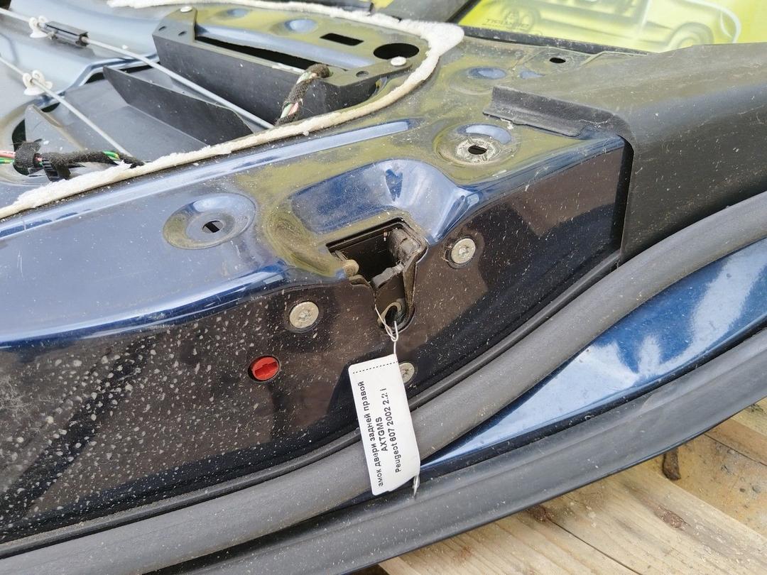 Замок двери задней правой AXTGMS Peugeot 607 купить в магазине запчастей бу