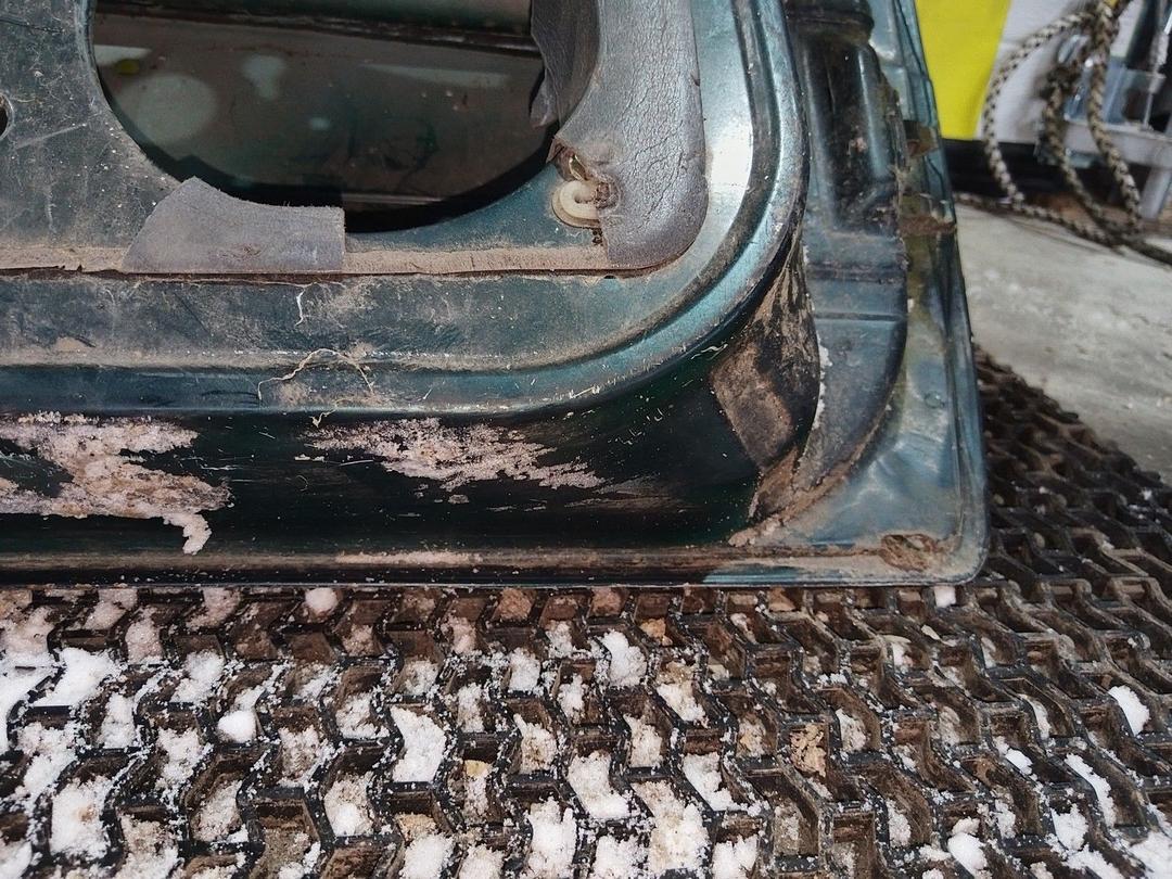 Дверь передняя левая 7BF038 Citroen Xantia undefined