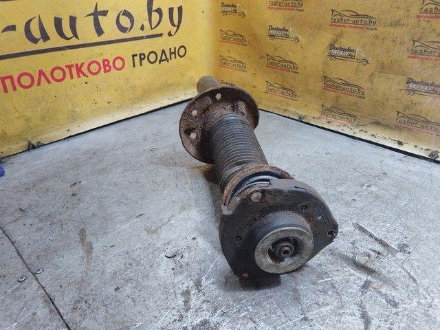 Амортизатор передний левый DTD239 Volkswagen Golf купить