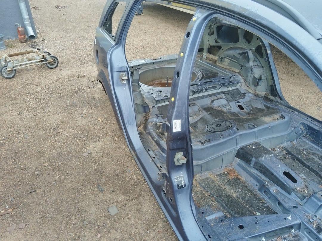 Стойка кузовная центральная правая MOJ2ZG Opel Astra купить с доставкой