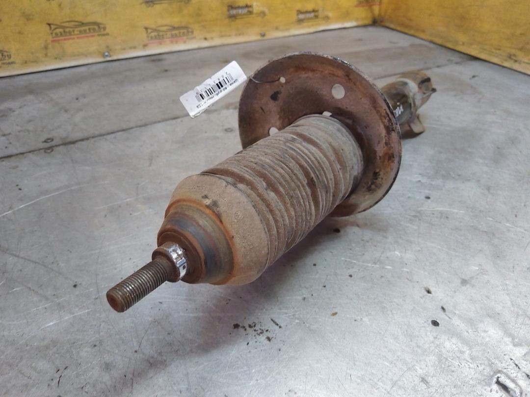 Амортизатор передний левый 36NZ7A Volkswagen Golf