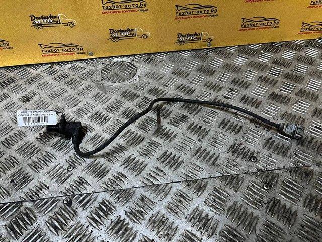 Датчик коленвала XS436B Volkswagen Passat - Фото 1