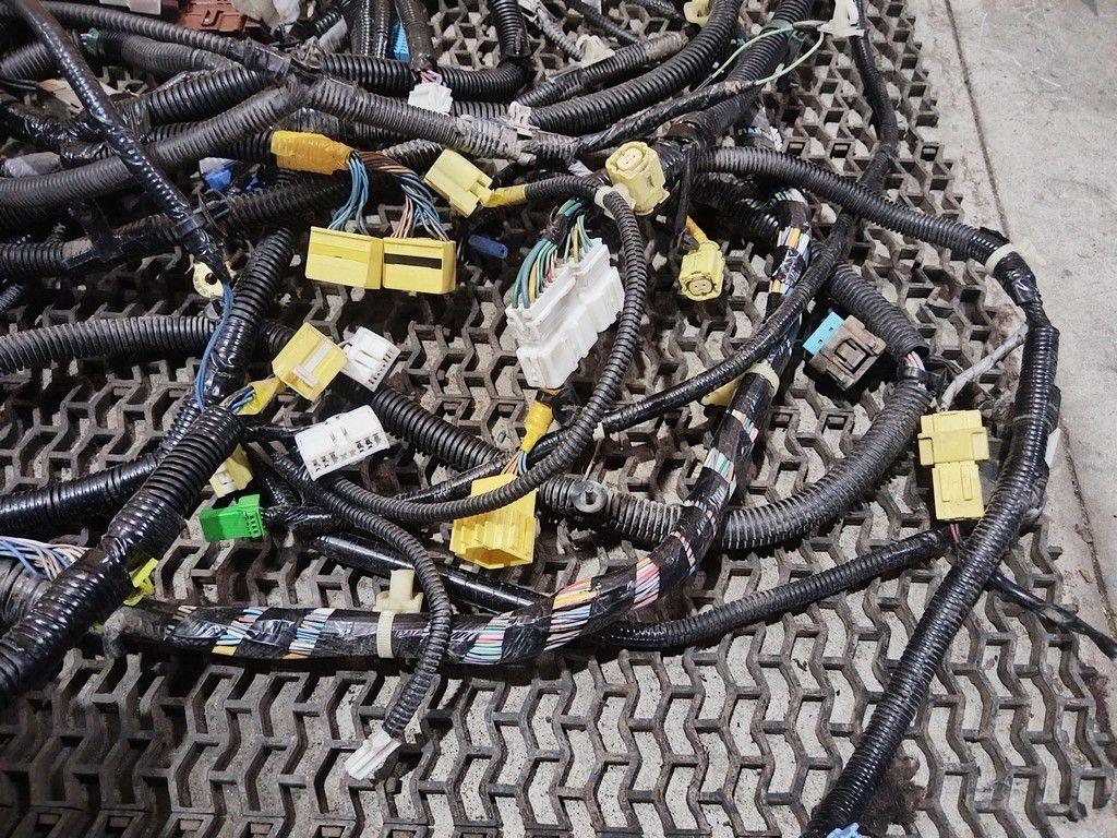 Проводка салона 3JAM0M Honda FR-V - Фото 9